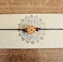 Armband "Lebensblume" mit Zirbe