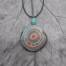 Halschakra-Amulett – Naturlieb® Holzschmuck, hellblau bemalt | verschiedene Varianten