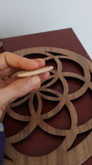 Blume des Lebens Amulett – Zirbenholz | Handgefertigt in Tirol