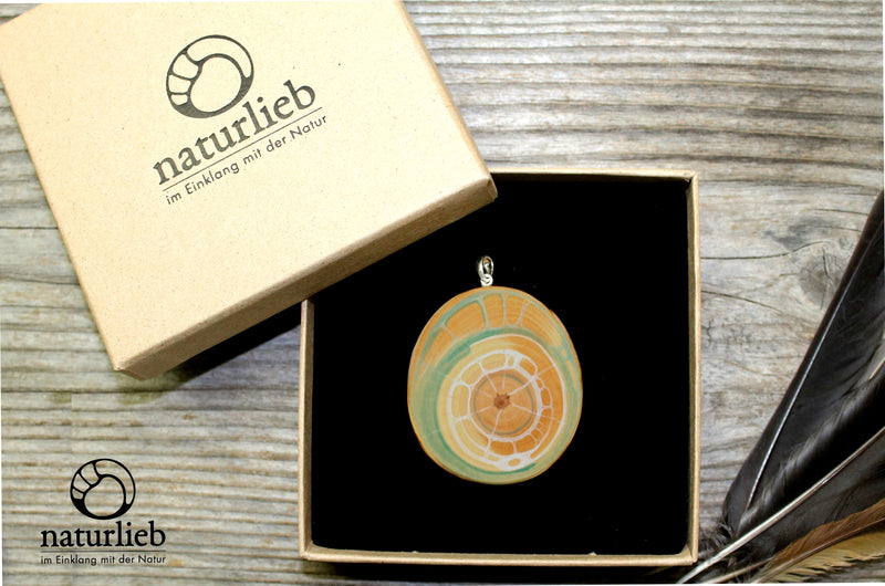 Geschenksverpackung aus recyceltem Karton