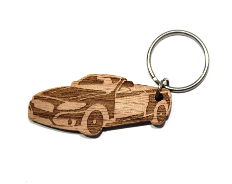 Schlüsselanhänger aus  Nussholz "Auto"