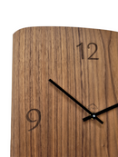 Wand Uhr Nussholz