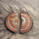 "We are one" Ohrringe aus Lärche