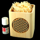 Diese schöne und duftende Dekoration aus Zirbenholz kann als Windlicht oder Raumbedufter verwendet werden. Der Duft der Zirbe reinigt die Luft hilft bei Schlafproblemen. Echte Hnadwerkskunst aus Tirol. Regional, nachhaltig und in hoher Qualität hergestellt. Zirbelkiefer, Arve oder Zirbenholz als Windlicht oder Teelichthalter mit Blume des Lebens.