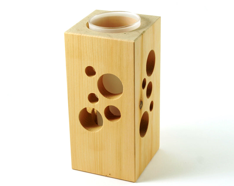 Vase aus Zirbenholz