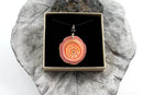 Element Feuer Amulett aus Zirbe