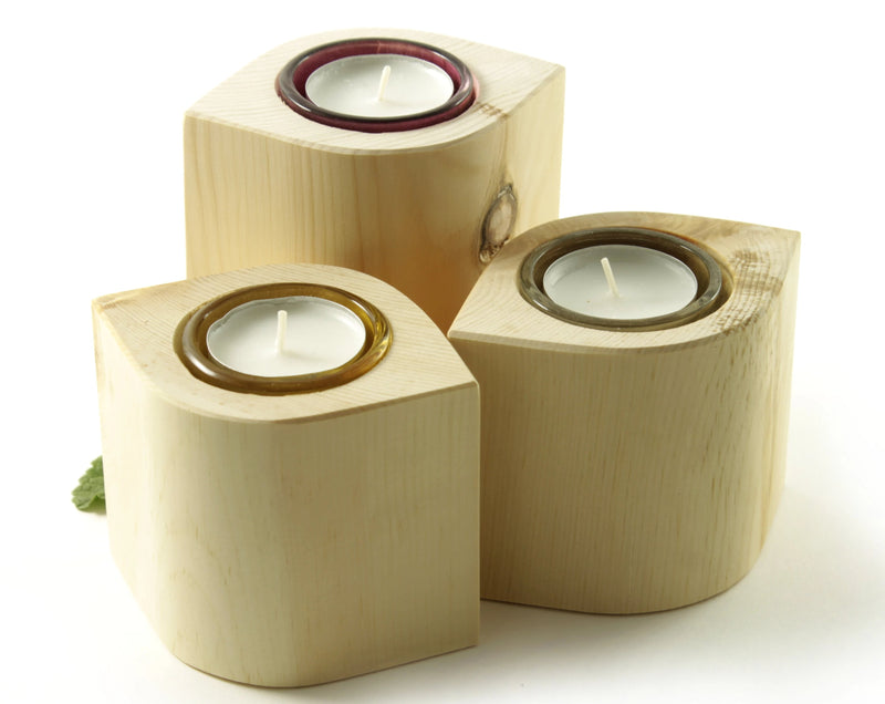 Teelichthalter aus Zirbenholz 